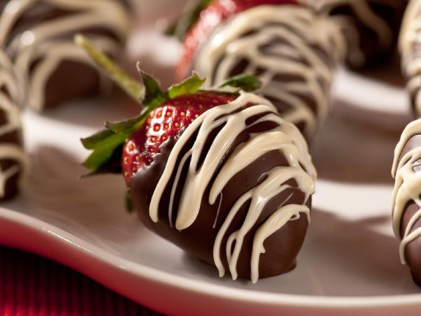 Valentines Day Recipe: CBD Infused Chocolate Covered Strawberries